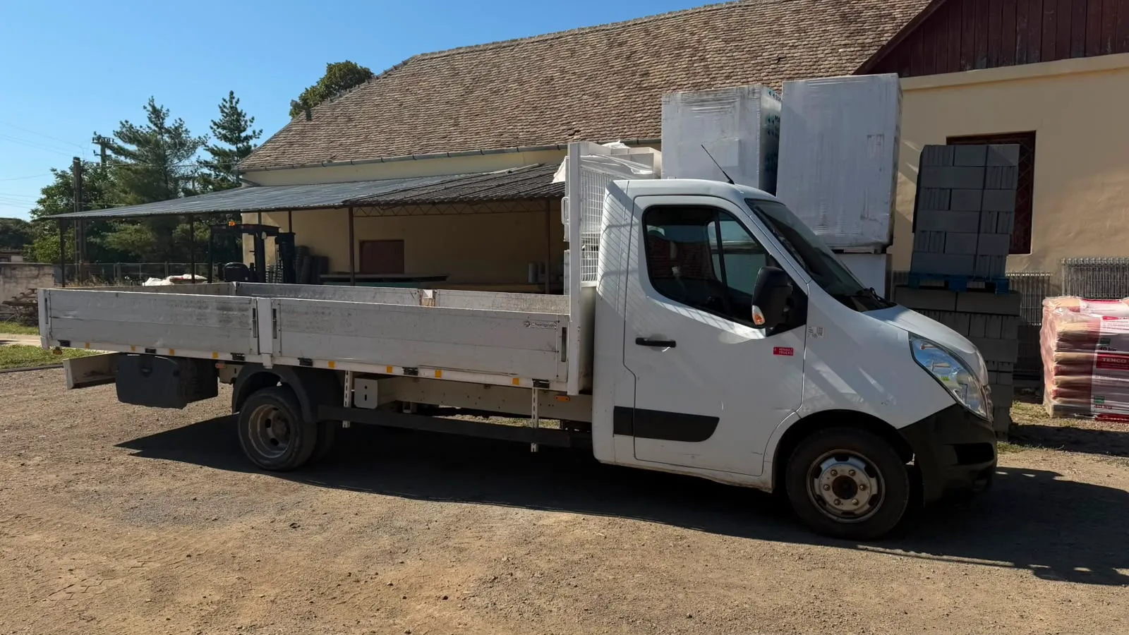 Microbuz Livrare Materiale Boier Samir Construct Otelec
